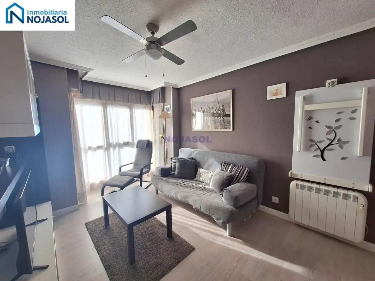 Sala de estar de Apartamento en venta en Noja con Calefacción, Parquet y Terraza