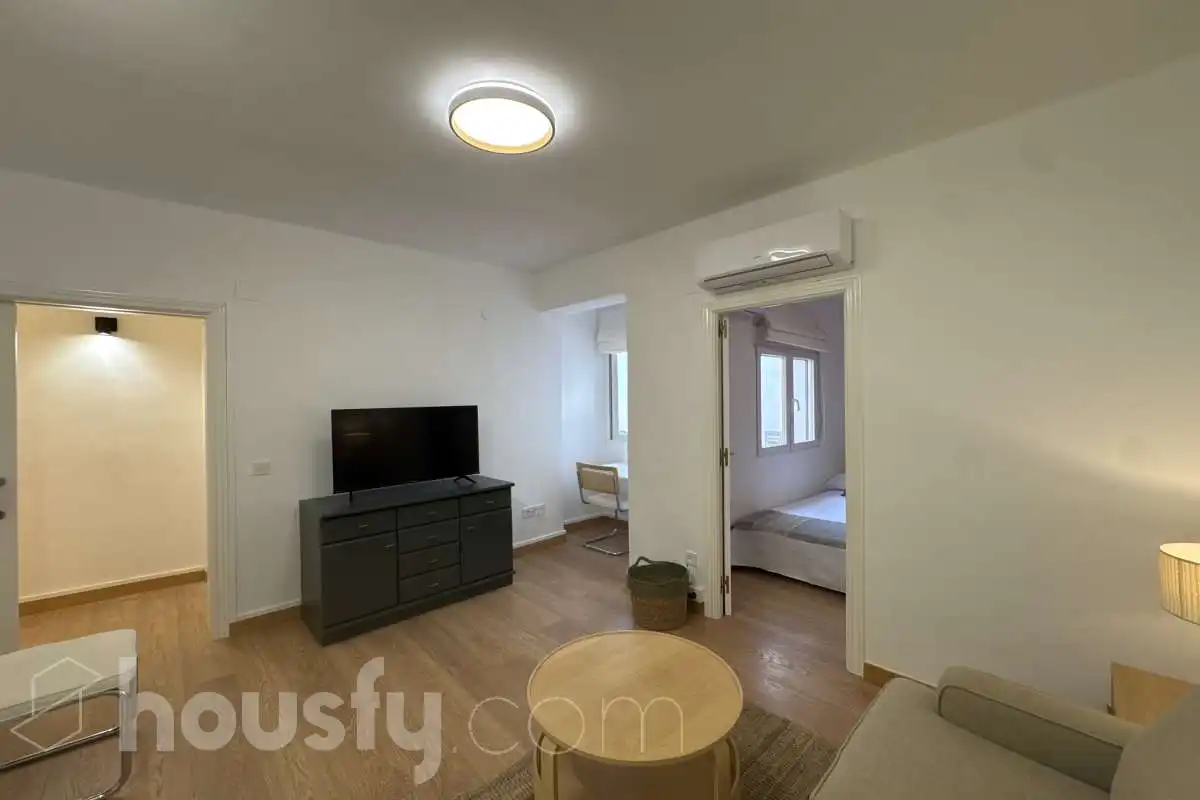 Sala d'estar de Pis de lloguer en Madrid amb Aire condicionat, Calefacció i Parquet