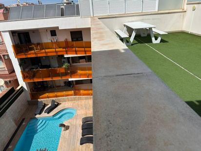 Terrassa de Apartament en venda en Torrevieja amb Terrassa i Piscina comunitària
