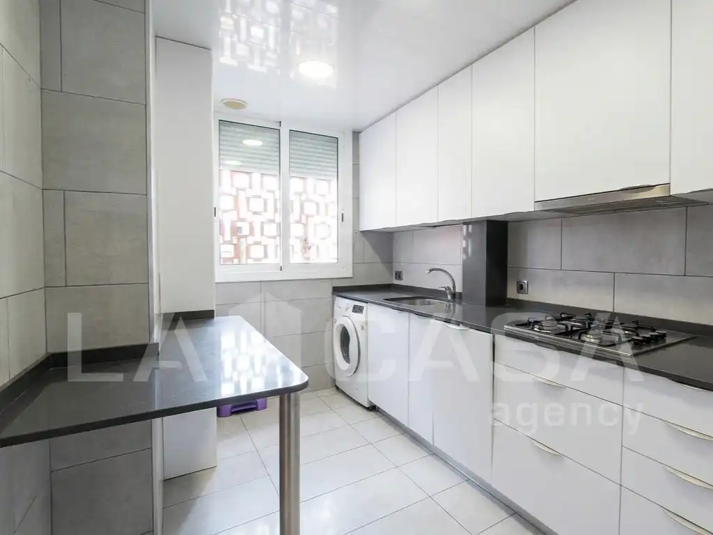 Appartement avec terrasse à vendre à Carrer del Pont del Treball Digne, imagen 8