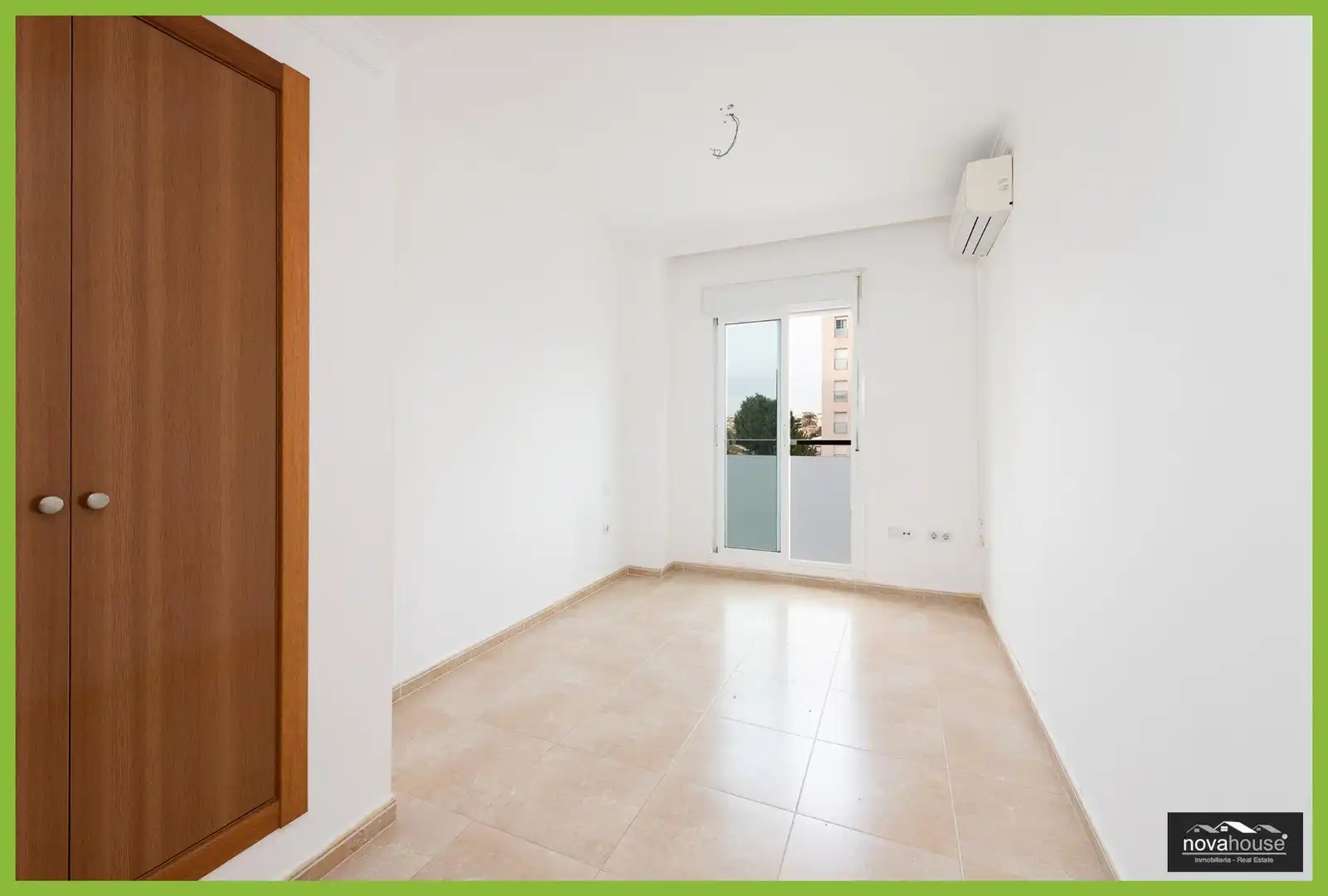 Habitación de Piso en venta en Rincón de la Victoria con Aire acondicionado, Calefacción y Jardín privado