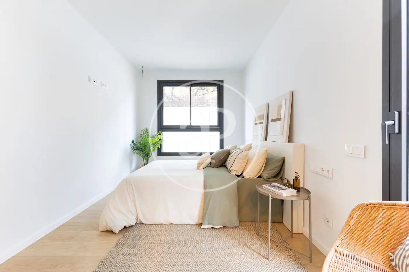 Schlafzimmer von Wohnung zum Verkauf in Sant Cugat del Vallès mit Klimaanlage, Heizung und Privatgarten