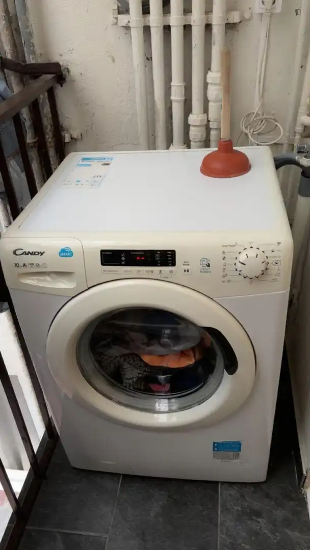 Jardín de Apartamento para compartir en Barcelona con Amueblado, Horno y Lavadora