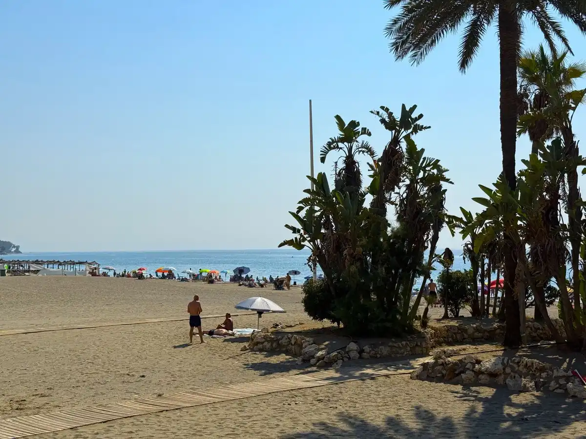 Piso en venta en Estepona - Estepona,Centro,Avenida Juan Carlos I, imagen 3