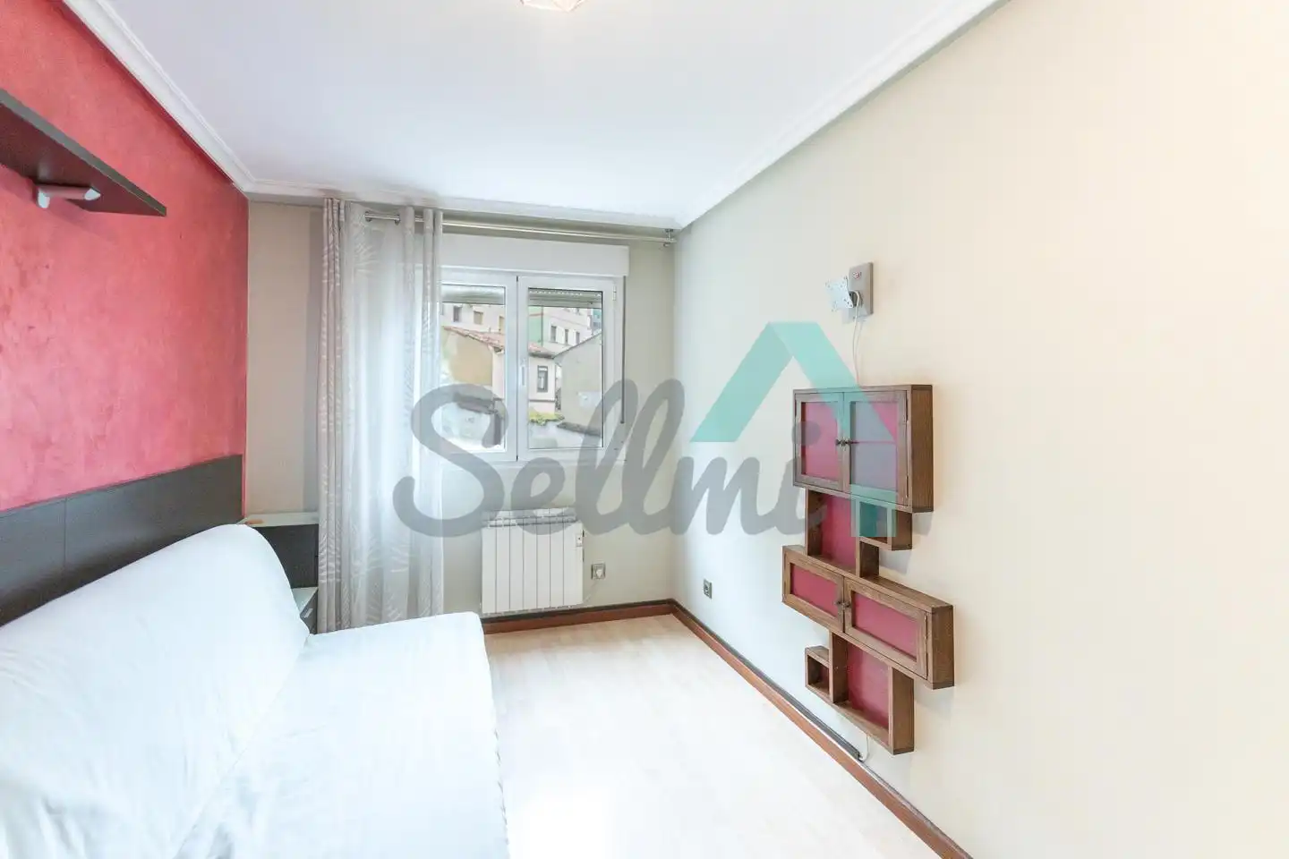 Habitación de Piso en venta en Mieres (Asturias) con Calefacción y Trastero