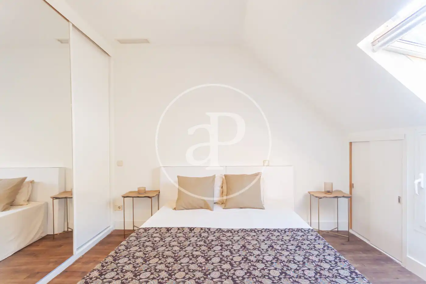 Bedroom of Duplexes for sale in Madrid  with Air Conditioner, Heating and Storage room