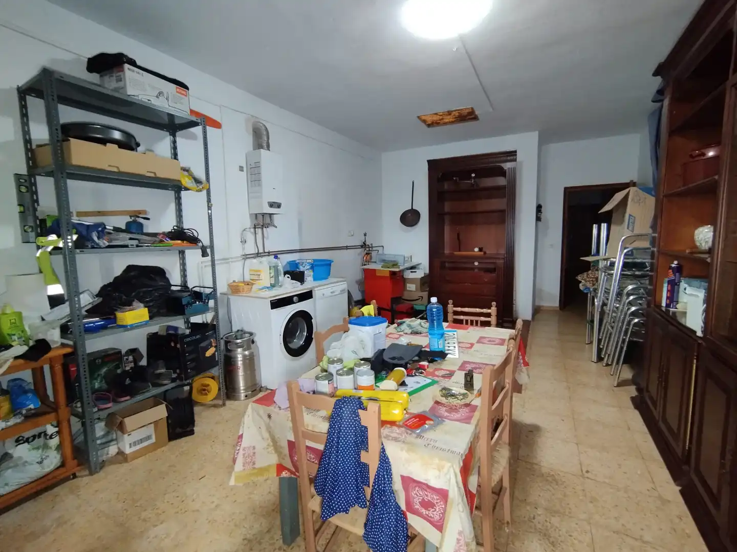 Cuina de Finca rústica en venda en Tomelloso amb Aire condicionat, Jardí privat i Piscina