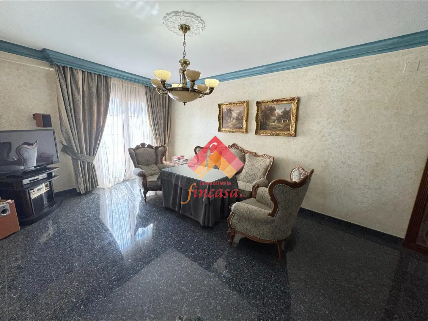 Living room of Flat for sale in Casco Histórico