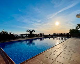 Swimming pool of House or chalet for sale in Algarrobo  with Air Conditioner, Terrace and Swimming Pool