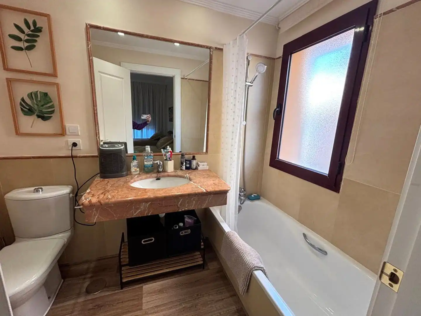 Bany de Apartament de lloguer en Sotogrande amb Aire condicionat, Calefacció i Terrassa