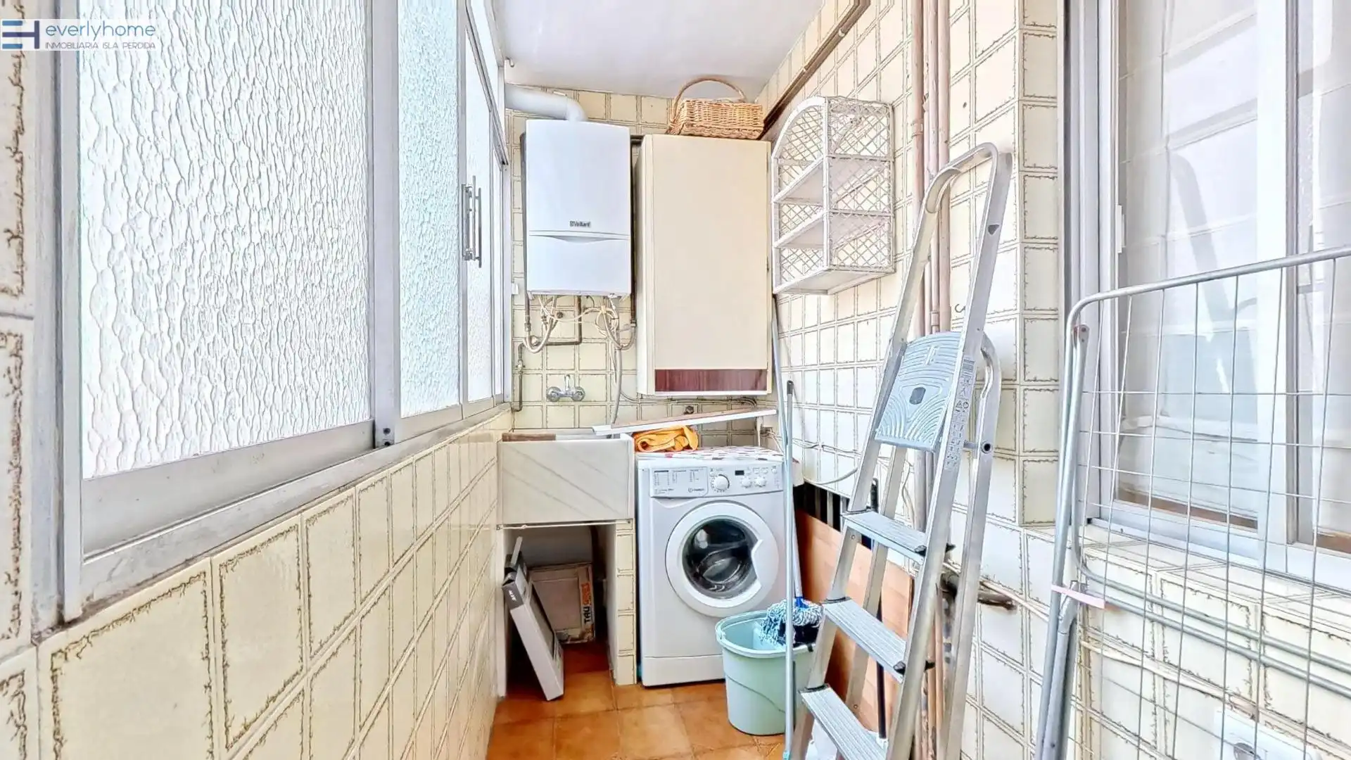 Balcony of Flat for rent in Valencia  with Furnished and Balcony