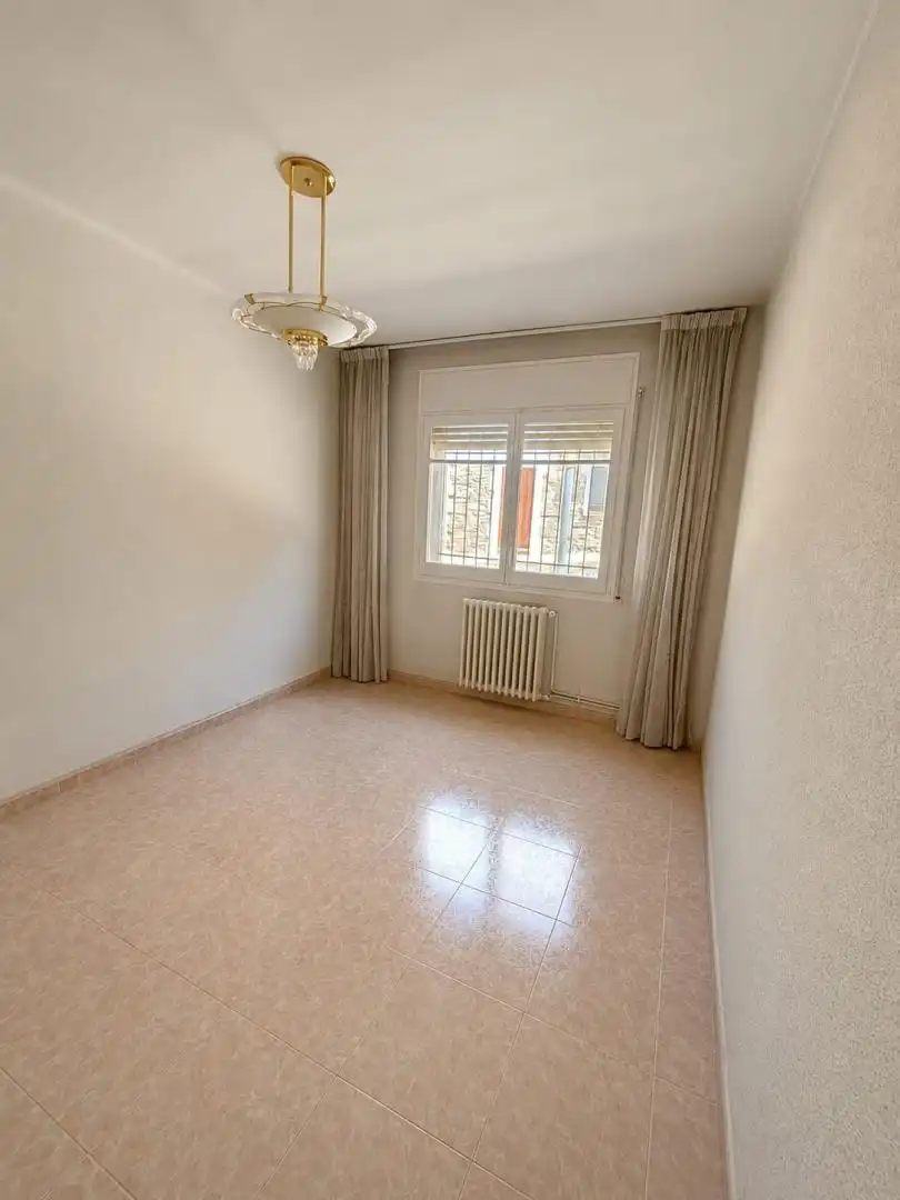 Dormitori de Casa adosada en venda en Súria amb Calefacció i Jardí privat