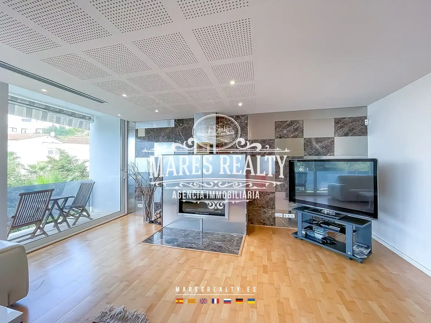 Sala d'estar de Casa o xalet en venda en Lloret de Mar amb Aire condicionat, Calefacció i Jardí privat