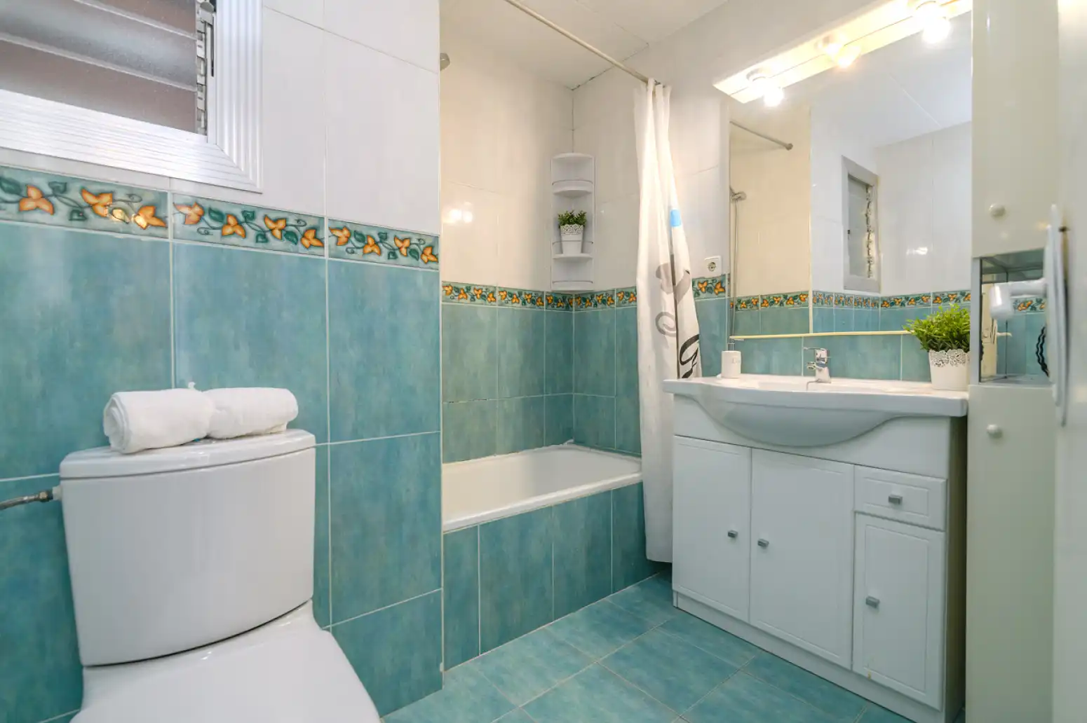 Baño de Ático en venta en Viladecans con Balcón