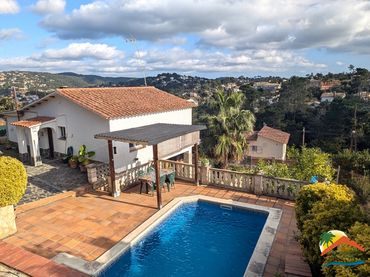 House with pool for sale in Lloret Blau - La Creu de Lloret