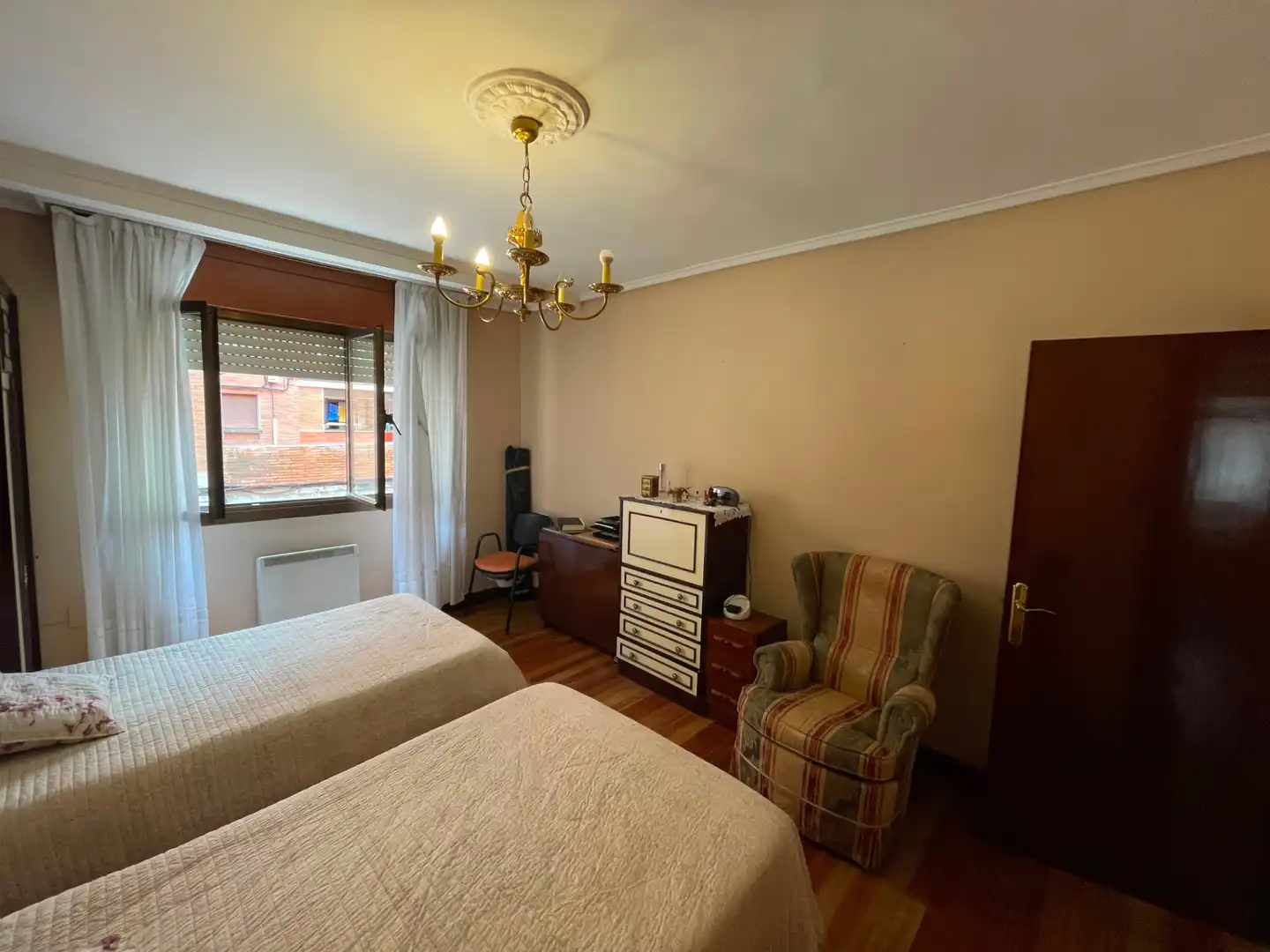 Habitación de Piso en venta en Barakaldo  con Calefacción, Parquet y Amueblado