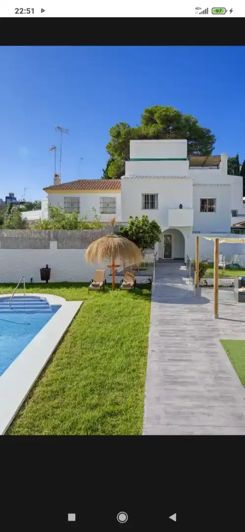 Außenansicht von Haus oder Chalet zur Miete in Torremolinos mit Klimaanlage, Privatgarten und Abstellraum