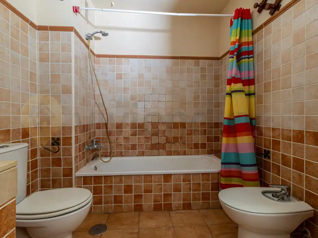 Bathroom of Houses for sale in Puerto Real  with Terrace and Swimming Pool