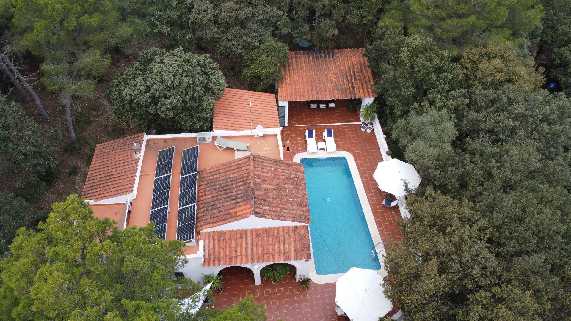 Swimming pool of Country house for sale in Es Mercadal  with Private garden and Swimming Pool