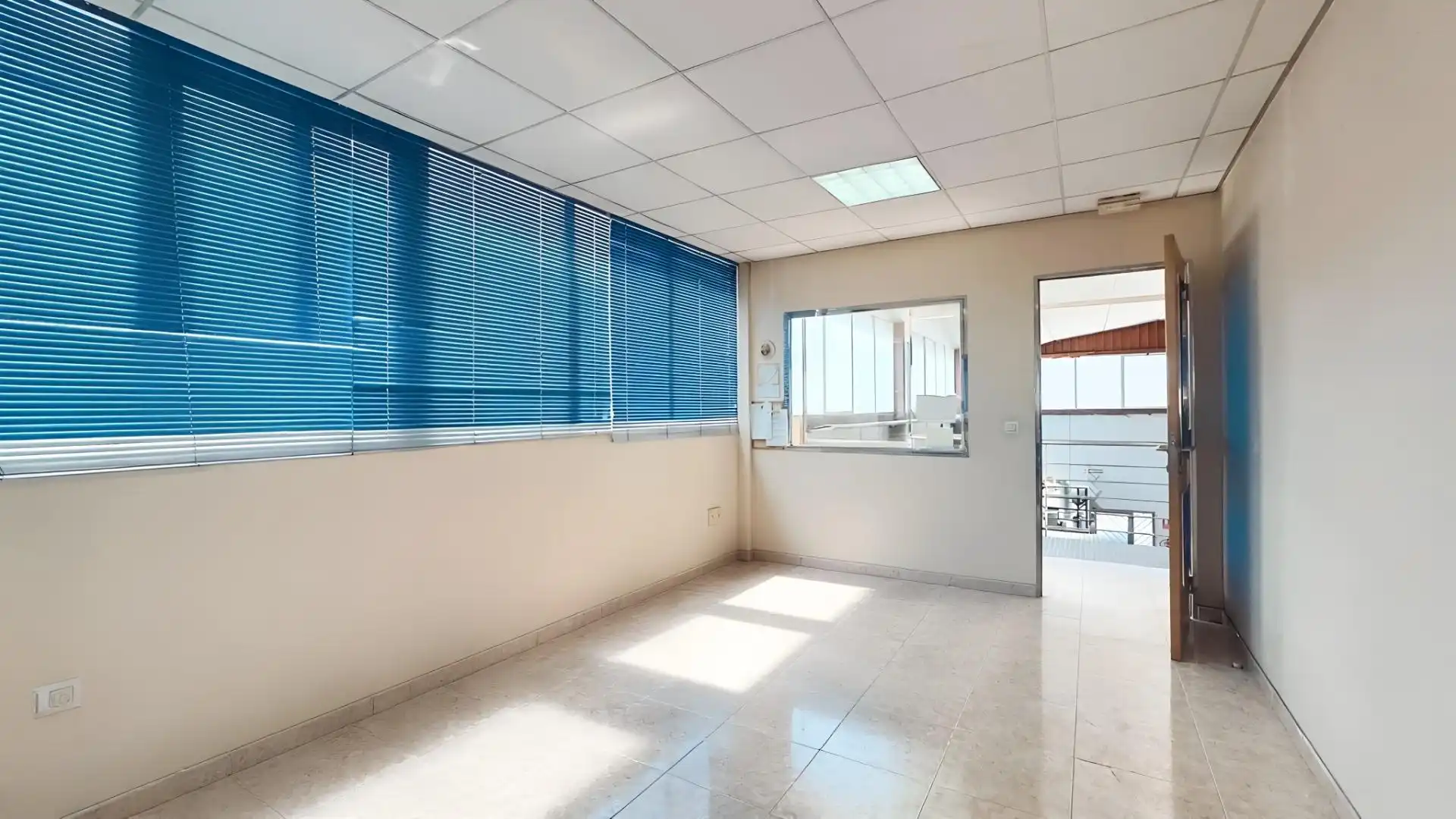 Nave industrial en venta en Finestrat