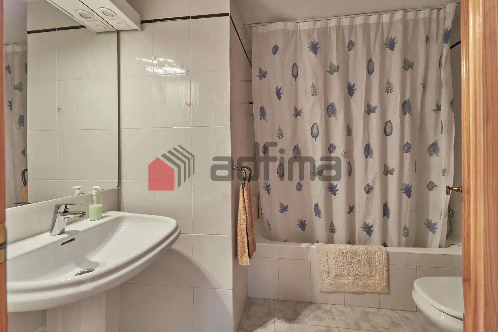 Baño de Casa adosada en venta en Altafulla con Jardín privado, Amueblado y Piscina comunitaria