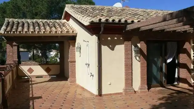 Casa amb piscina en venda a Estepona Pueblo, imagen 10