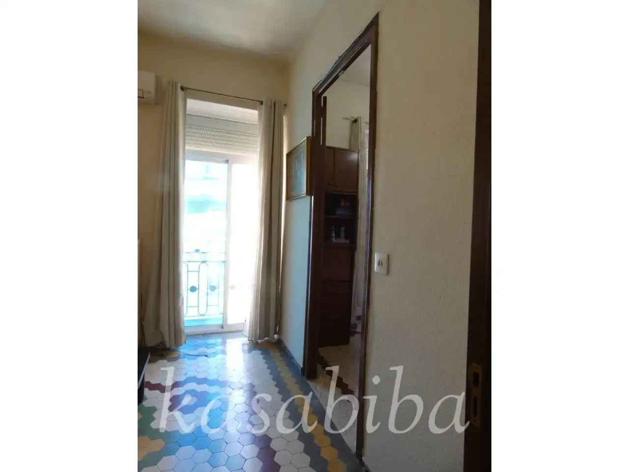 Bedroom of Flat for sale in Valencia  with Air Conditioner and Balcony