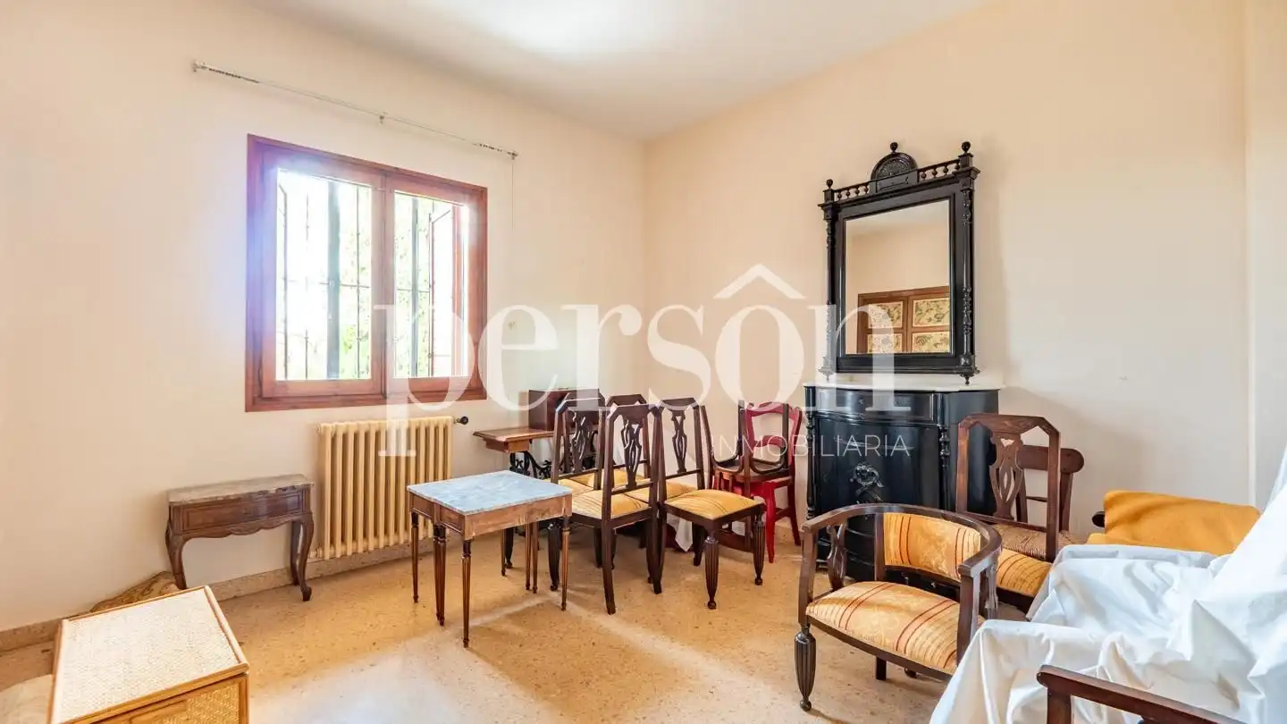 Sala d'estar de Finca rústica en venda en Canals amb Aire condicionat, Calefacció i Jardí privat