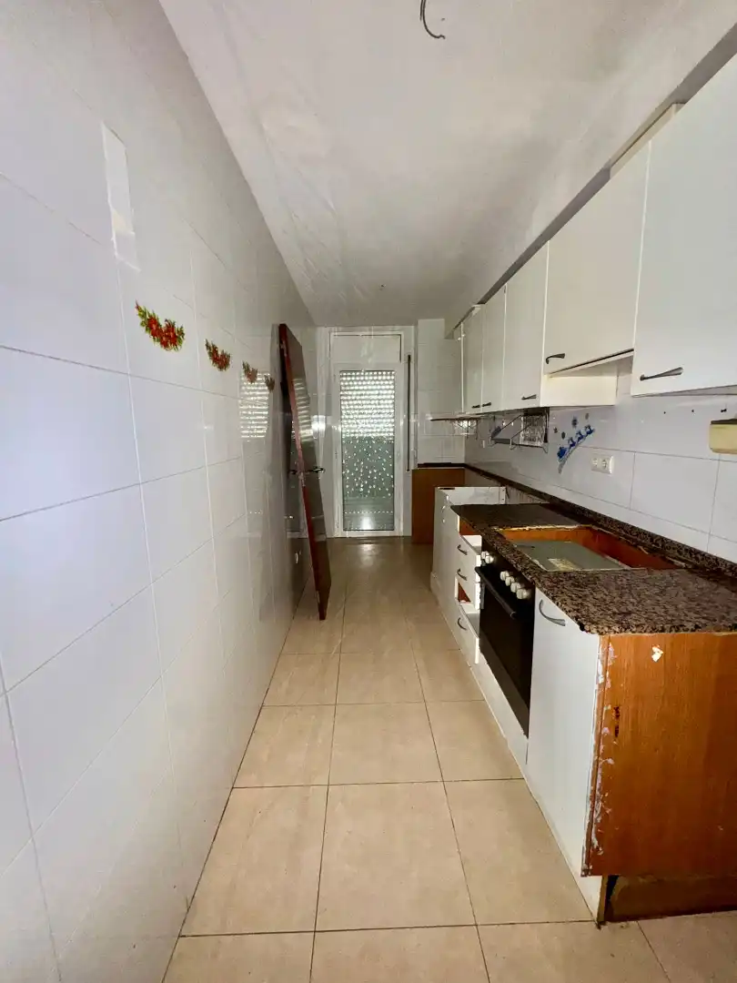 Cuina de Pis en venda en Salt amb Alarma
