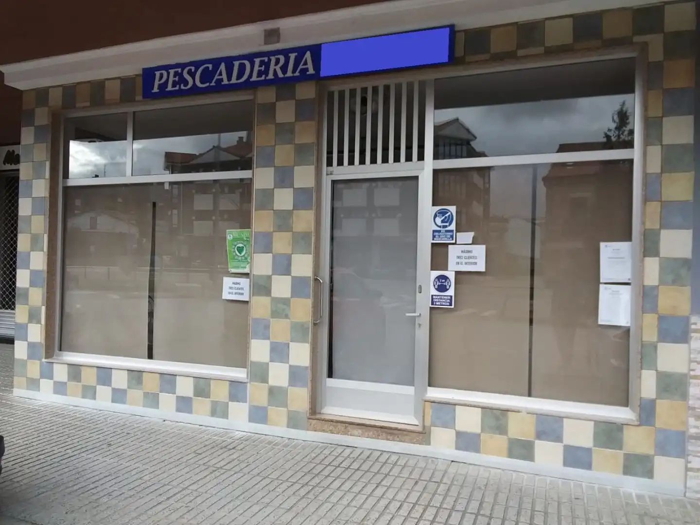 Local de alquiler en Reocín