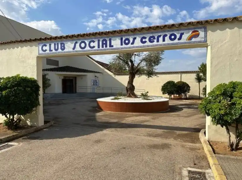 Casa o xalet en venda en Montequinto amb Jardí privat, Terrassa i Moblat
