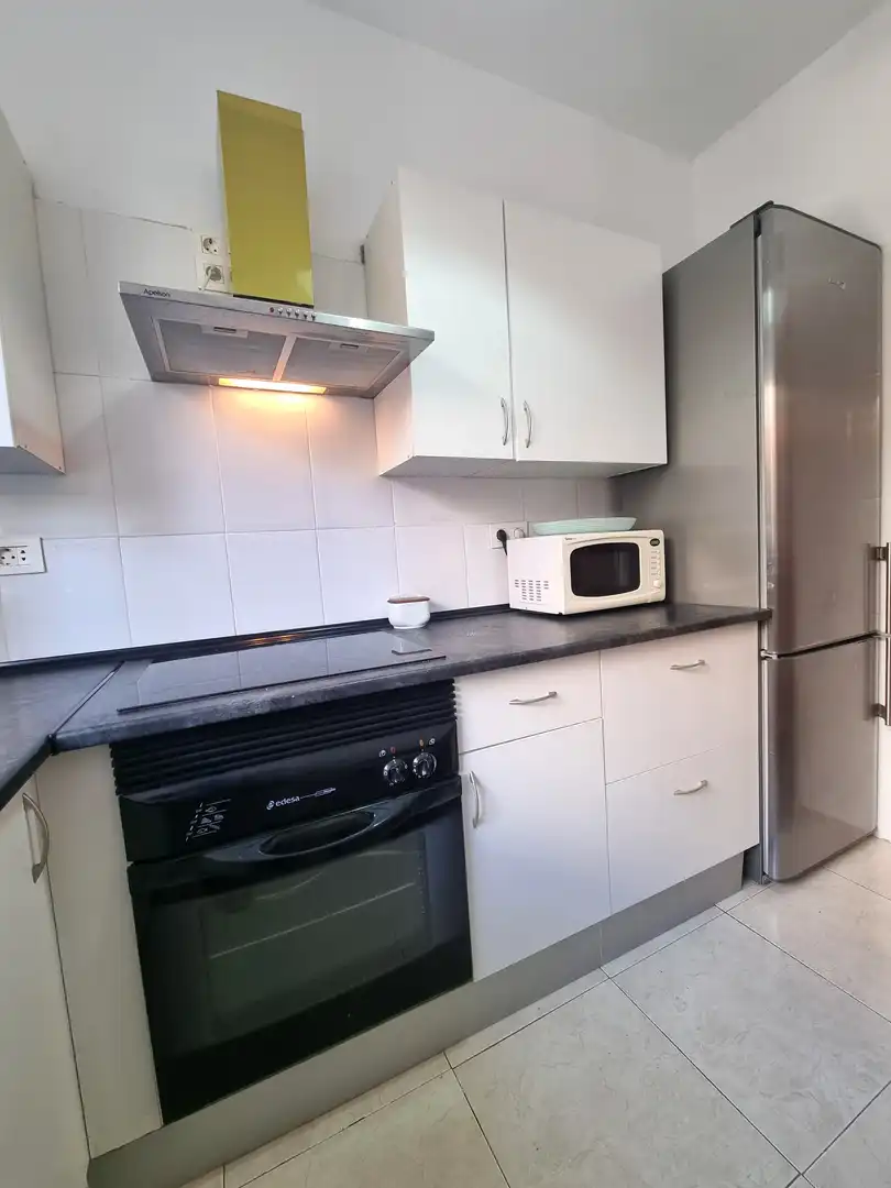Habitació a Plazoleta Gravina, 10, La Salle - Cuatro Torres