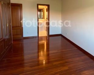 Bedroom of Flat to rent in Santiago de Compostela   with Pets allowed