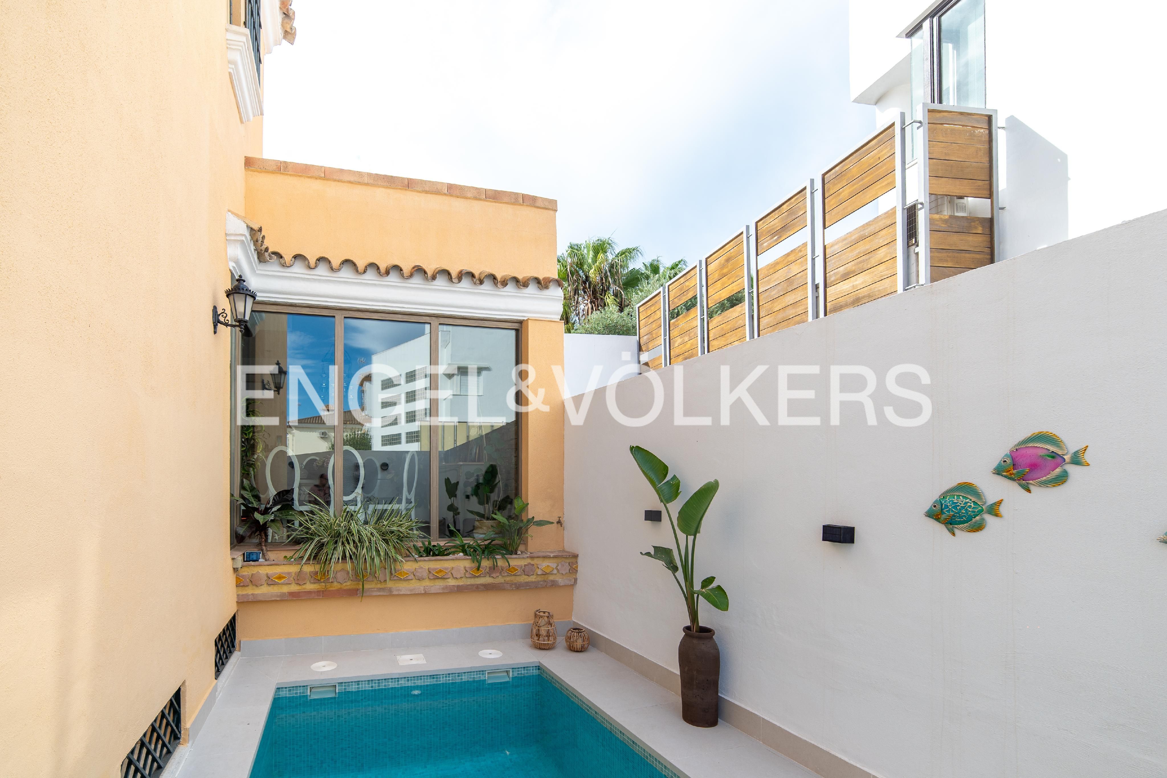 Exterior view of Country house for sale in San Fernando  with Heating, Private garden and Swimming Pool