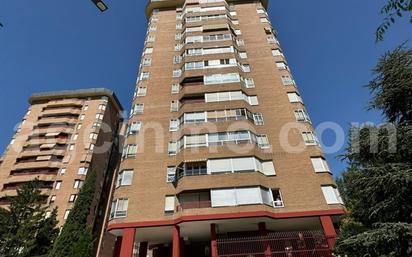 Exterior view of Flat for sale in Valladolid Capital  with Terrace