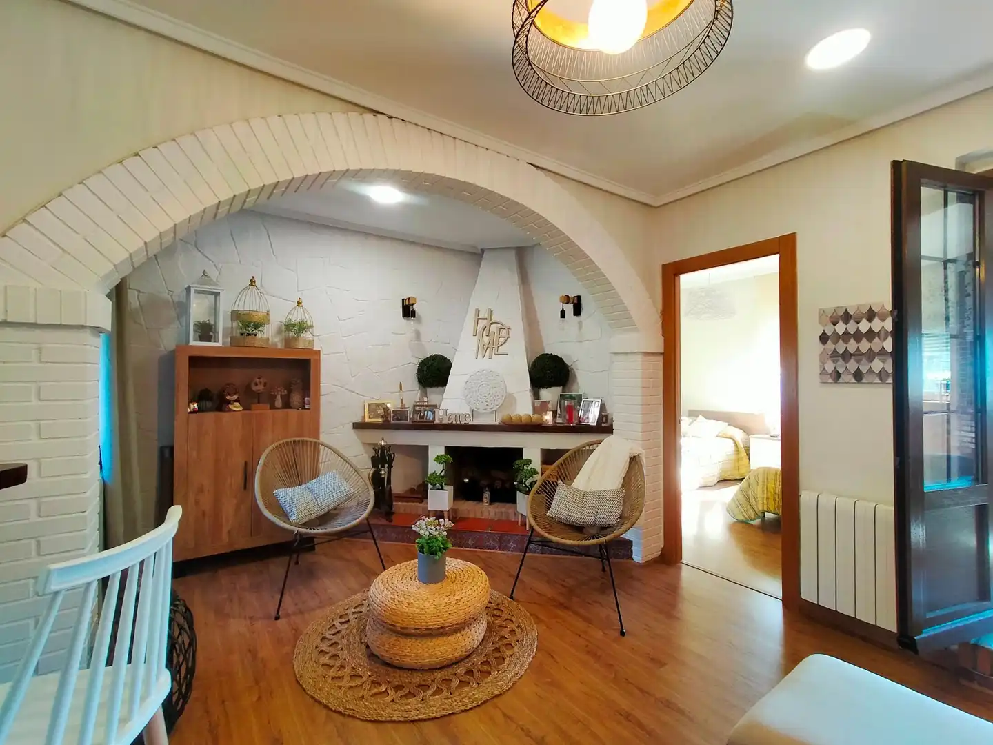 Wohnzimmer von Dachboden zum Verkauf in Pravia mit Heizung, Terrasse und Möbliert