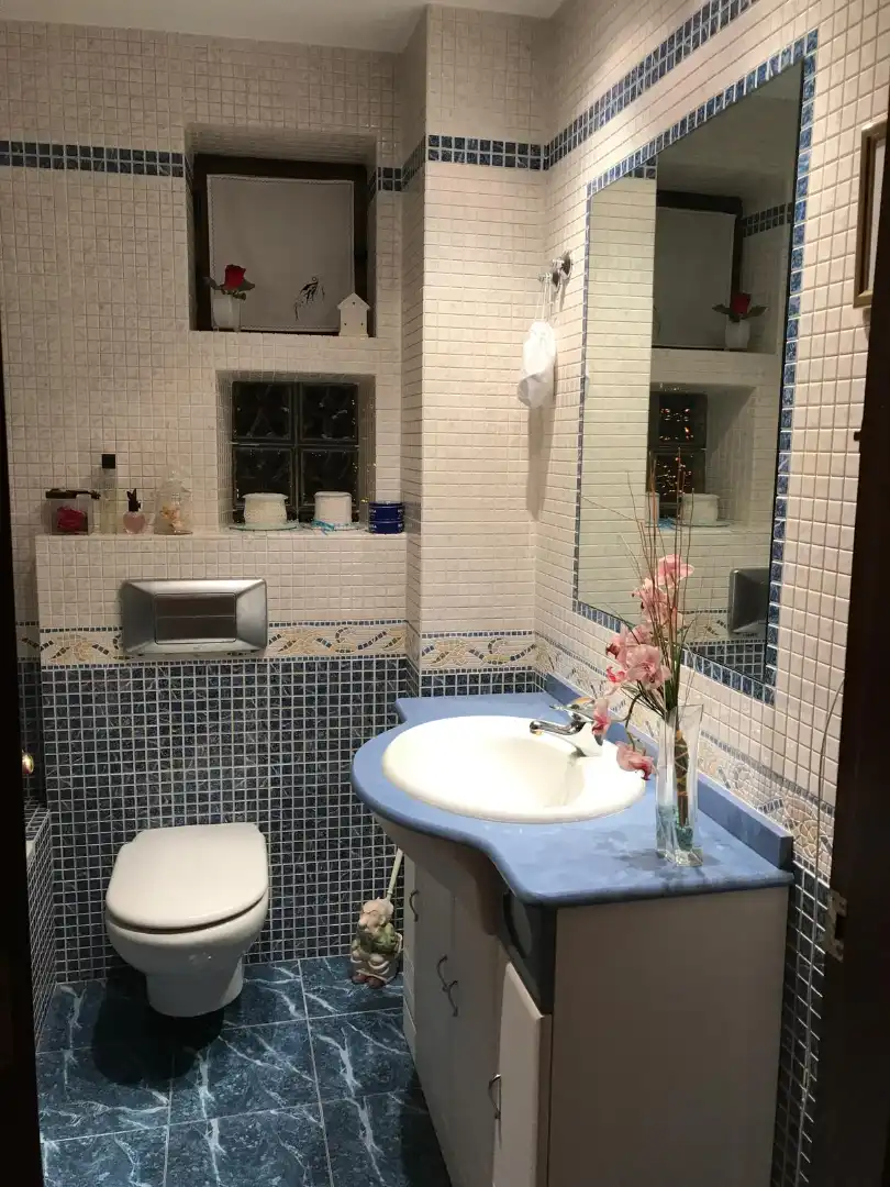 Baño de Casa adosada en venta en Ezcaray con Calefacción, Terraza y Trastero