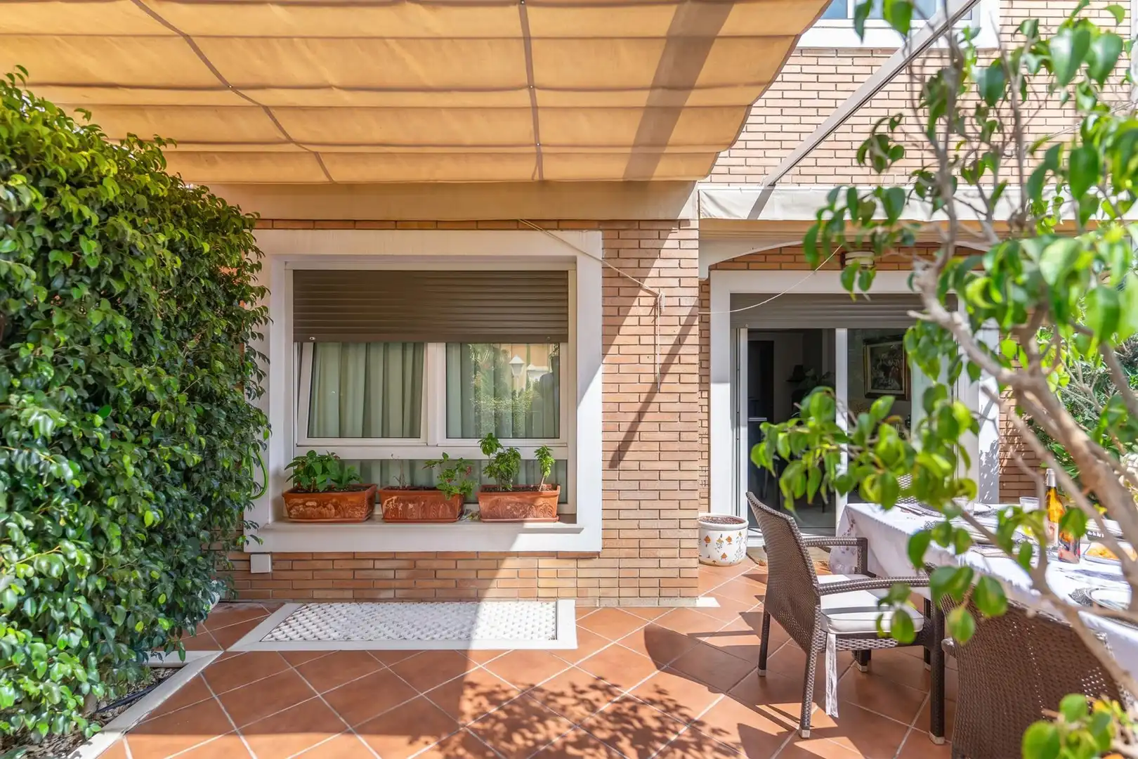 Terraza de Dúplex en venta en Almería con Aire acondicionado, Calefacción y Jardín privado