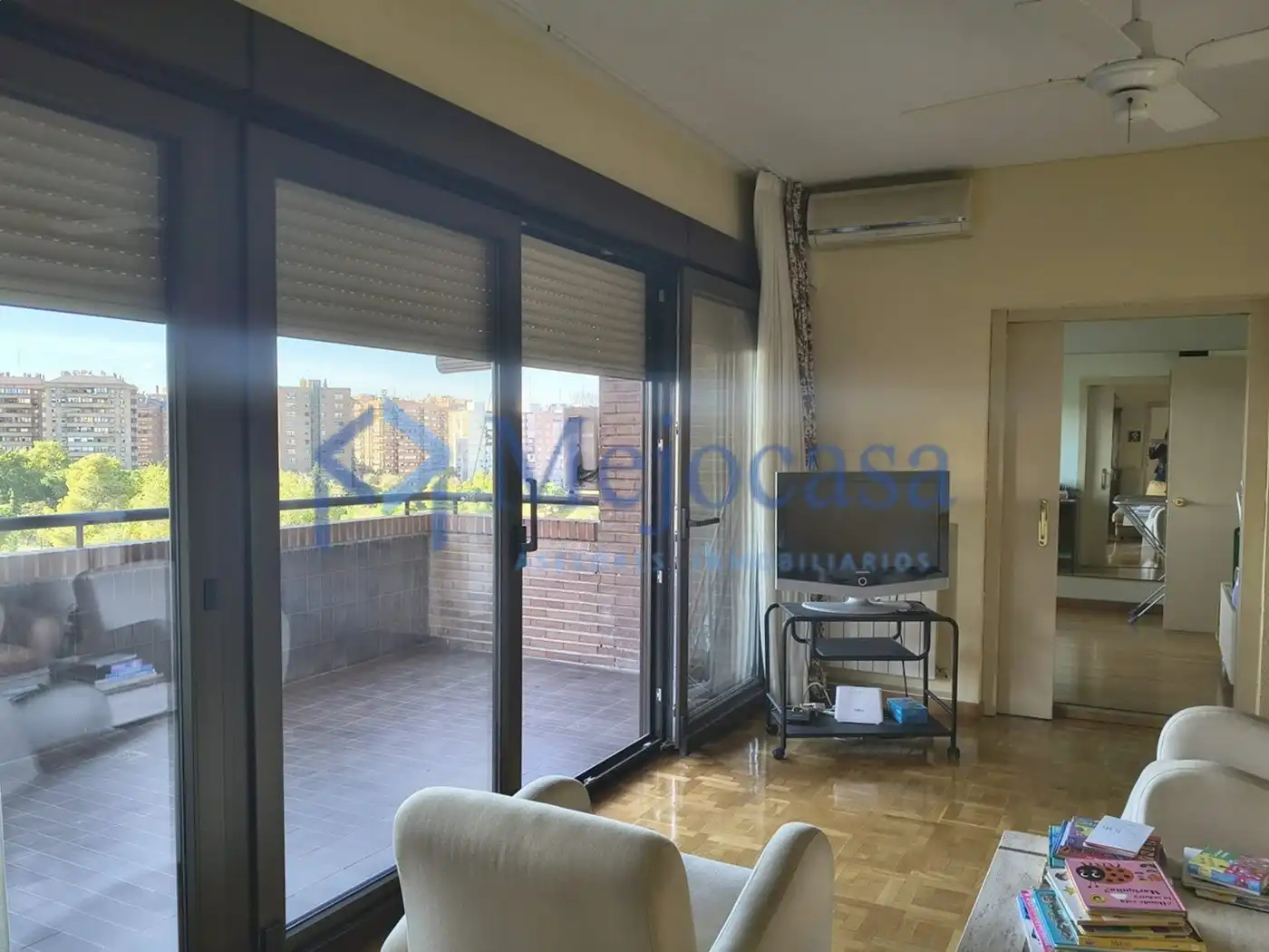 Wohnzimmer von Wohnung zum Verkauf in Fuencarral - El Pardo