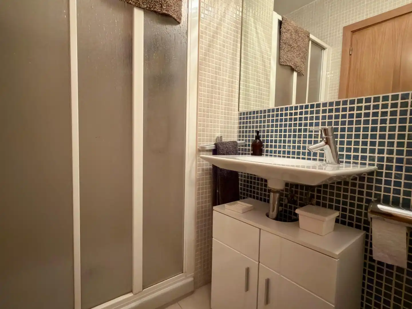 Bany de Apartament en venda en Cubelles amb Aire condicionat, Calefacció i Parquet