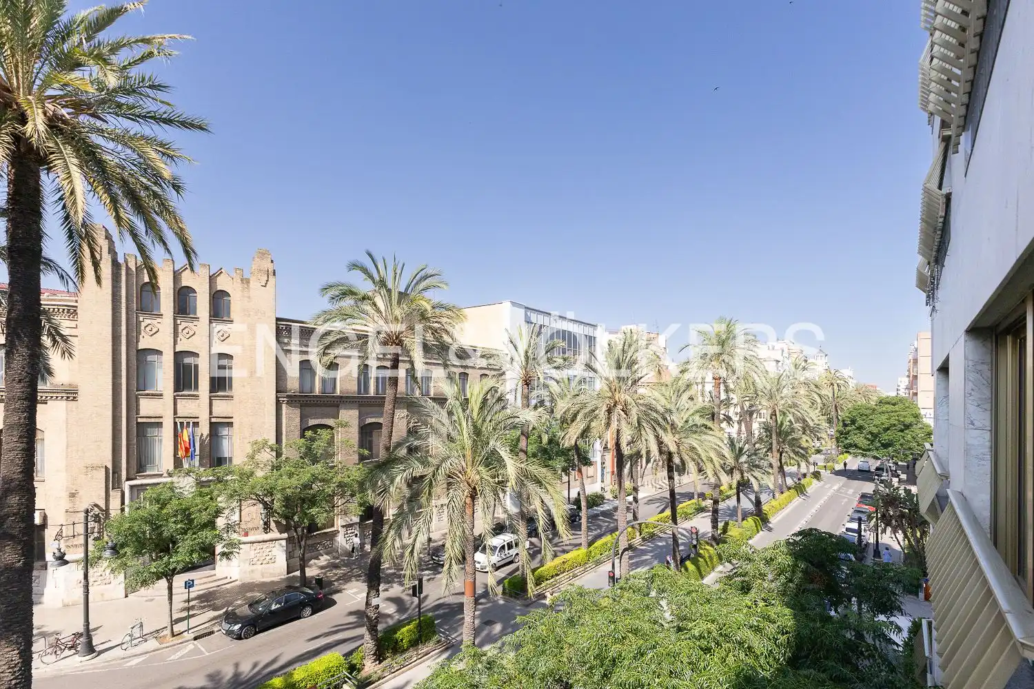 Vista exterior de Piso en venta en Valencia con Aire acondicionado, Calefacción y Amueblado