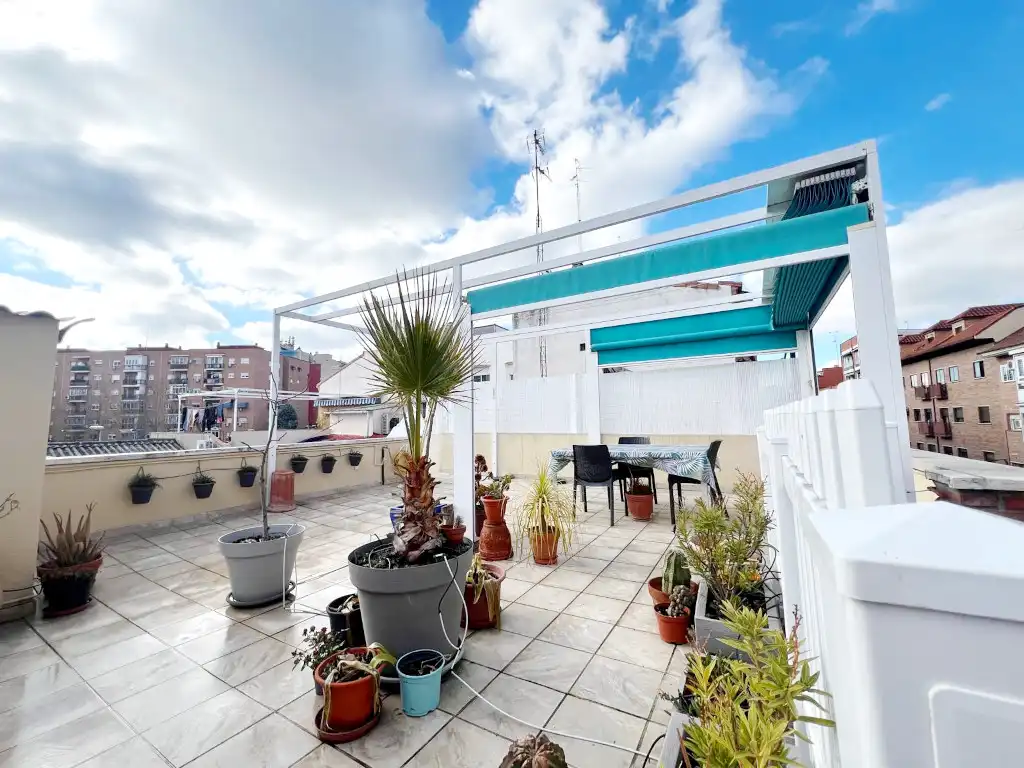 Terraza de Ático en venta en Alcalá de Henares con Aire acondicionado, Calefacción y Terraza