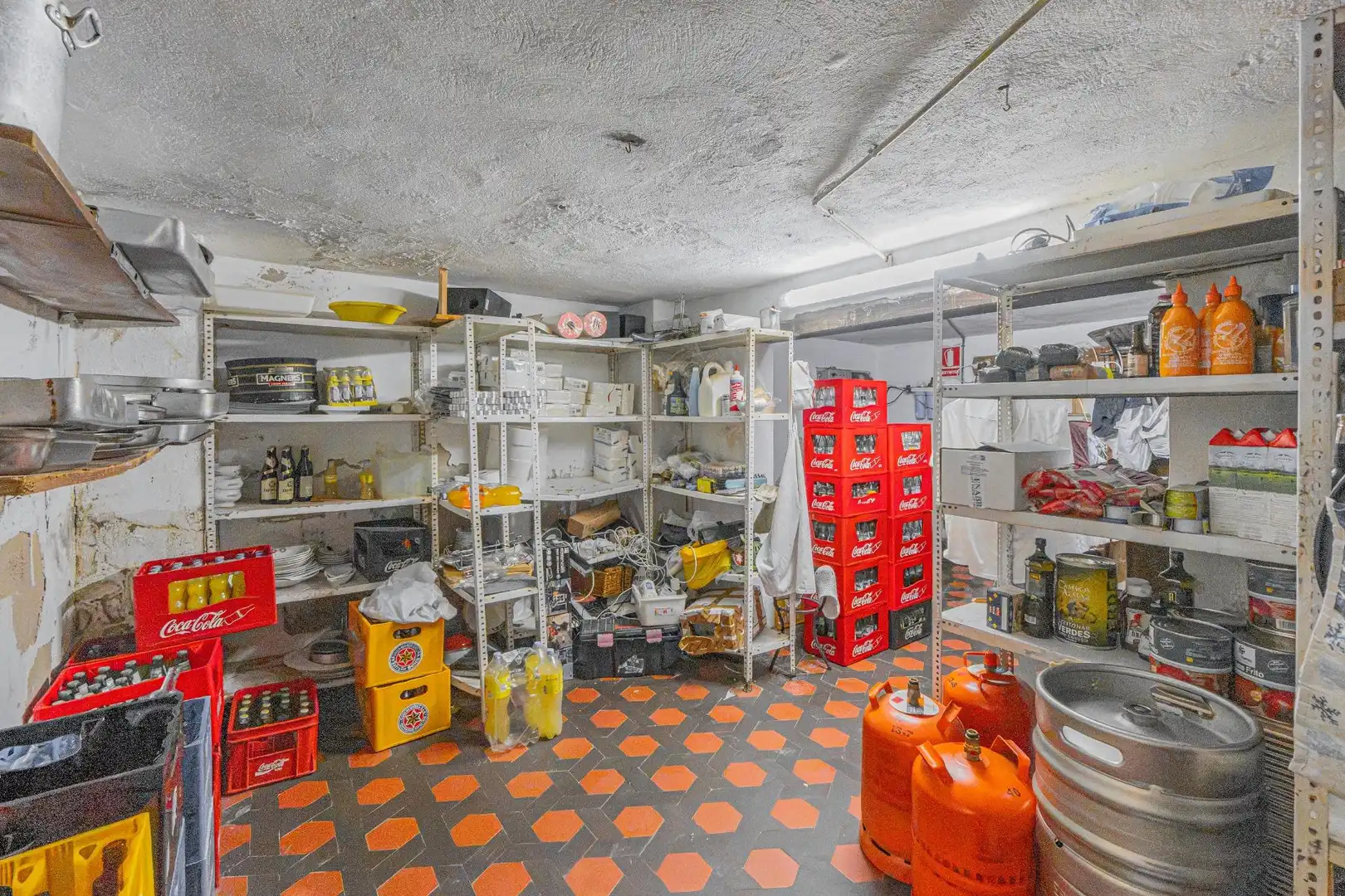 Geschaftsraum zum Verkauf in Calvià mit Klimaanlage, Terrasse und Möbliert