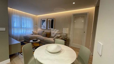 Foto 5 de Apartament de lloguer a Paulino Caballero, 1º Ensanche, Pamplona / Iruña
