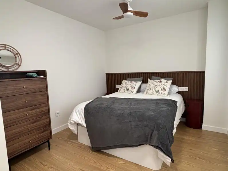 Schlafzimmer von Dachboden zur Miete in Ortigueira, A Coruña
