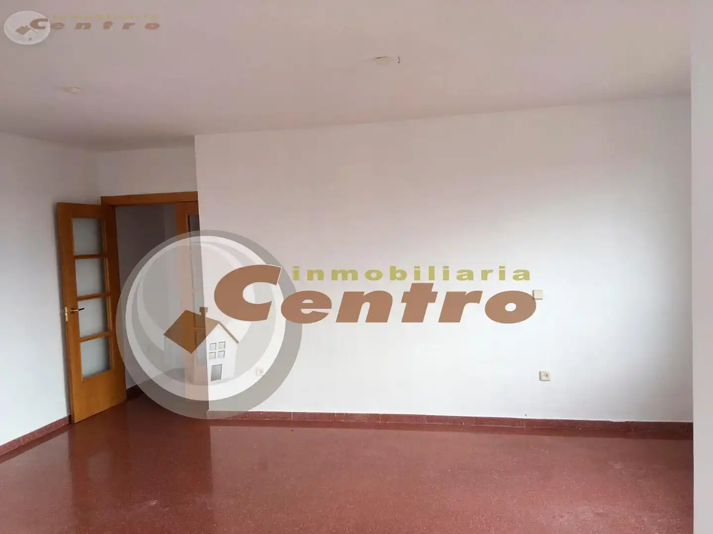 Habitación de Piso en venta en Albacete con Calefacción