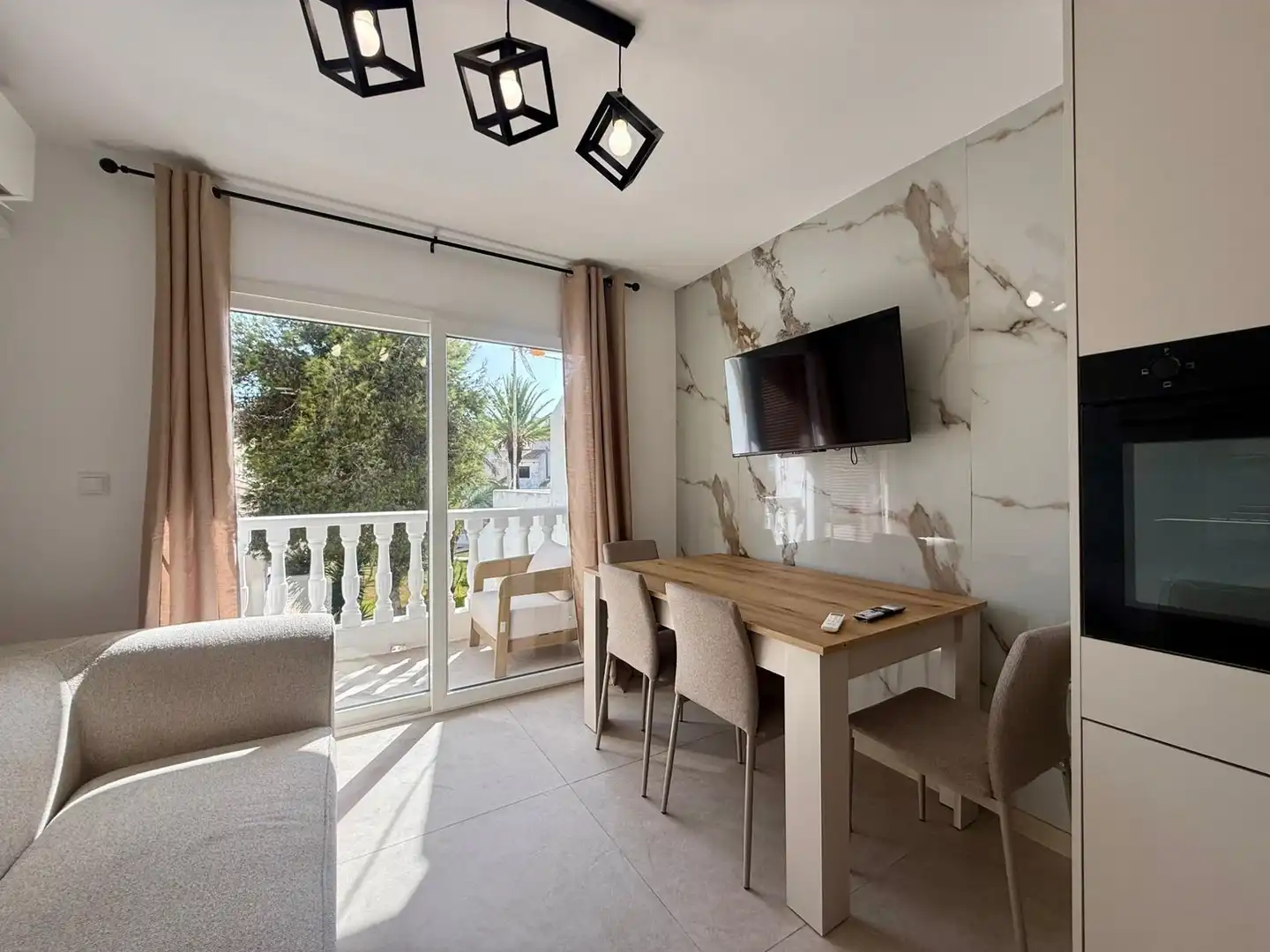 Ático en venta en CALAS BLANCAS 1, imagen 5