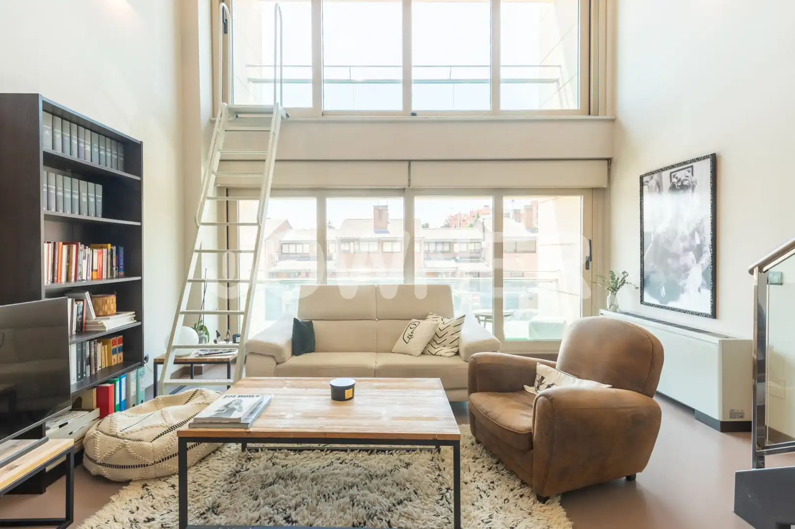 Living room of Flat for rent in Madrid  with Air Conditioner and Furnished