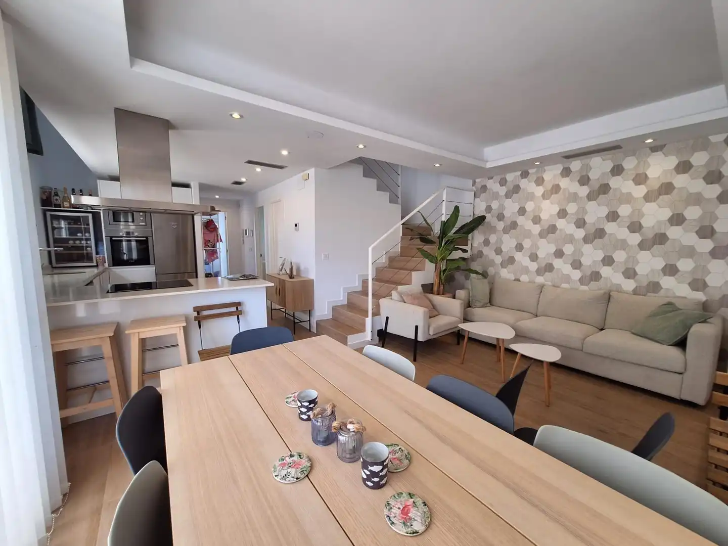 Sala d'estar de Casa o xalet en venda en Torrevieja amb Aire condicionat, Calefacció i Jardí privat