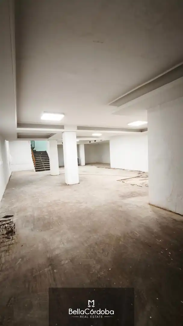 Local comercial en venda a Centro, imagen 6